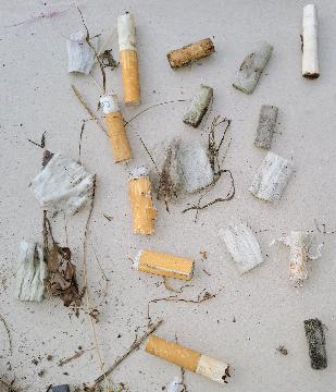 Zigarettenkippen - Verfall